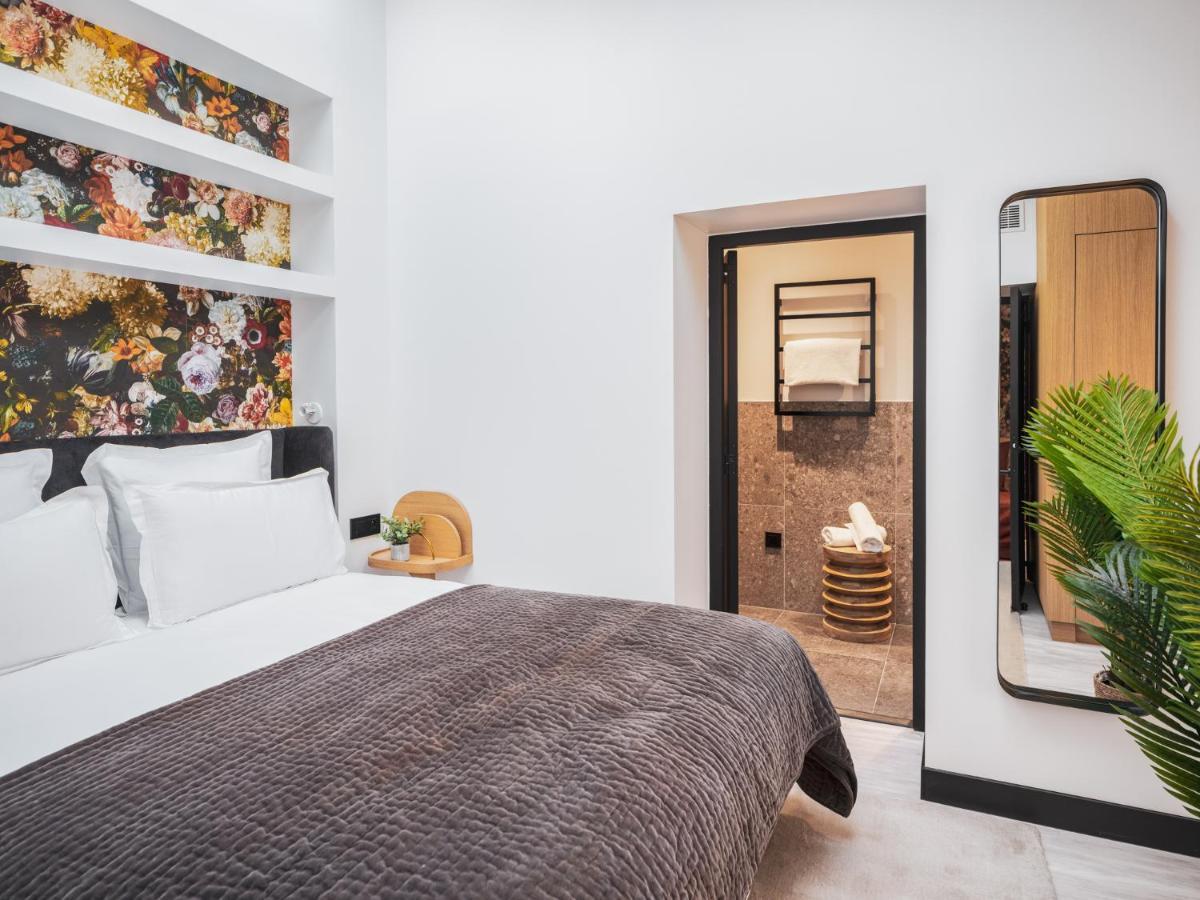 Maisons Du Monde & - Vieux Port 4* Marsiglia